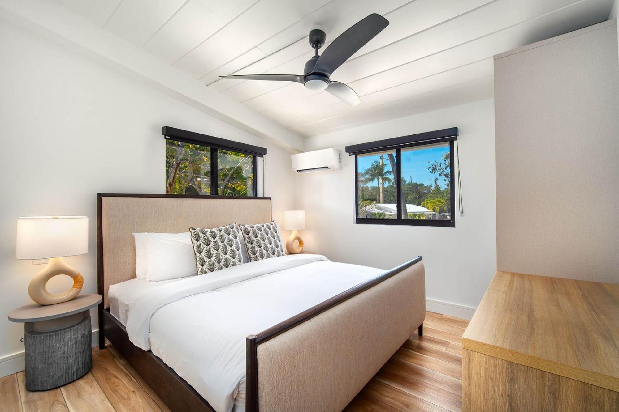 Pines & Palms Resort Islamorada Exterior photo